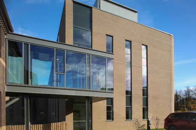 Aluminum Curtain Walls Rawalpindi